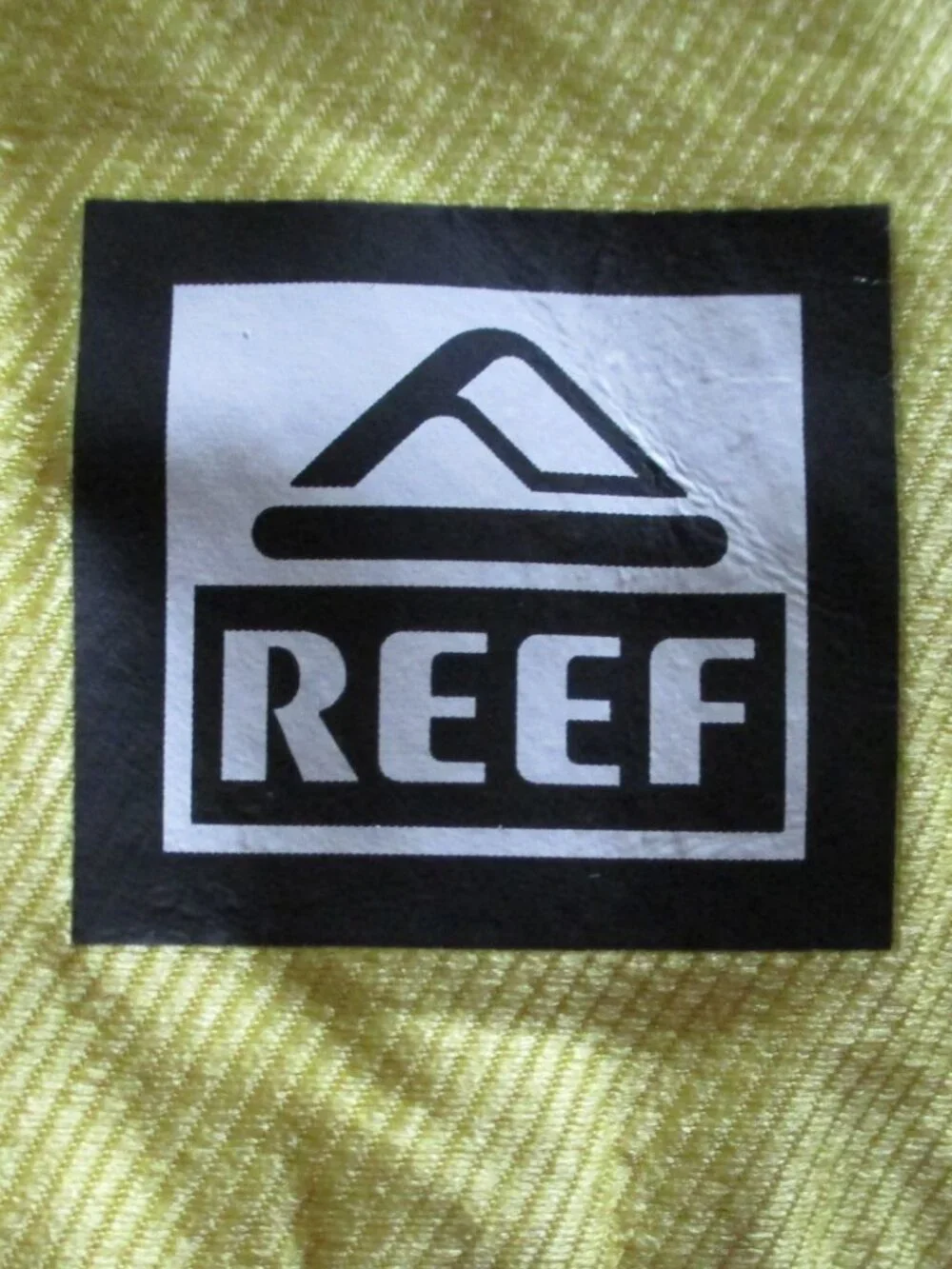 Reef Mens Swim Board Short NWOT - Size 37W*